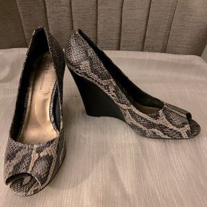BCBG faux snake skin wedges